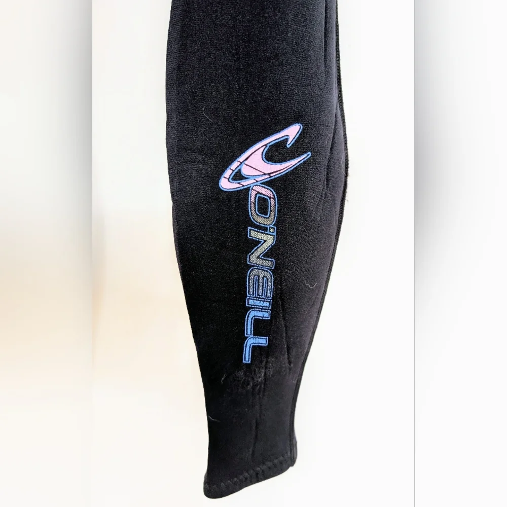 Black and Blue Wetsuit - Picture 5 of 11